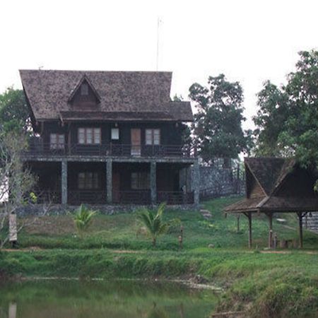 Kma Shwe Pyi Bago Resort Exteriör bild