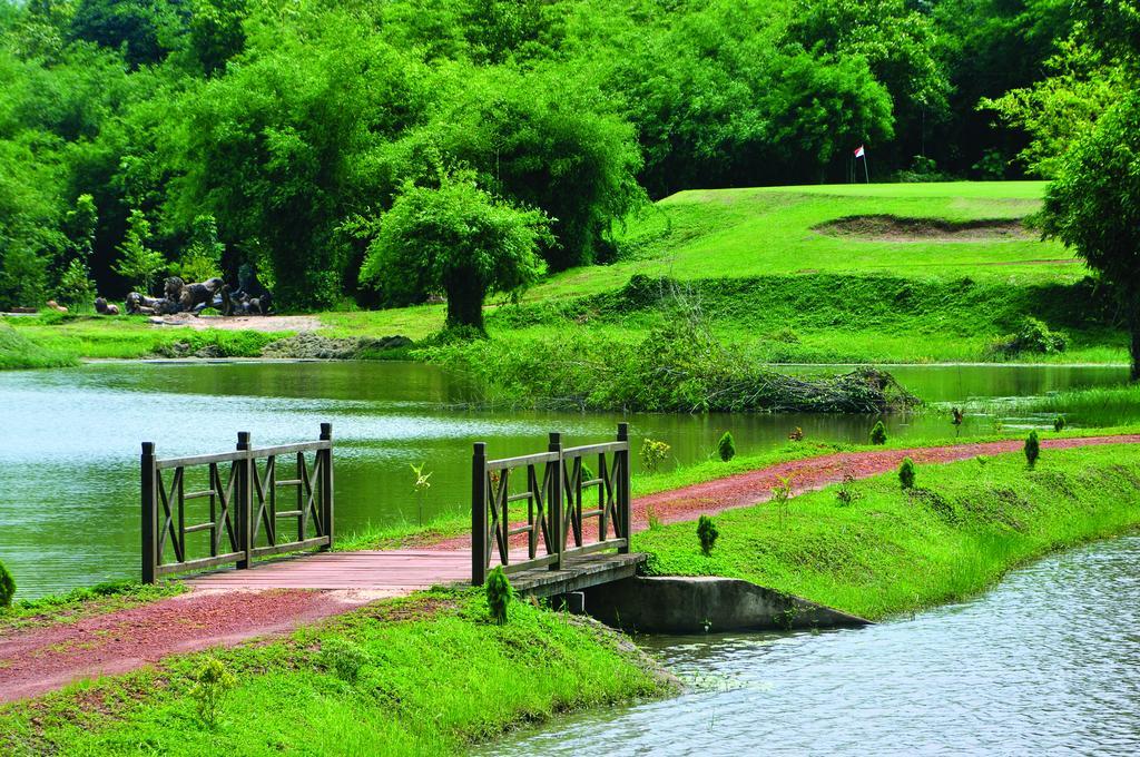 Kma Shwe Pyi Bago Resort Exteriör bild