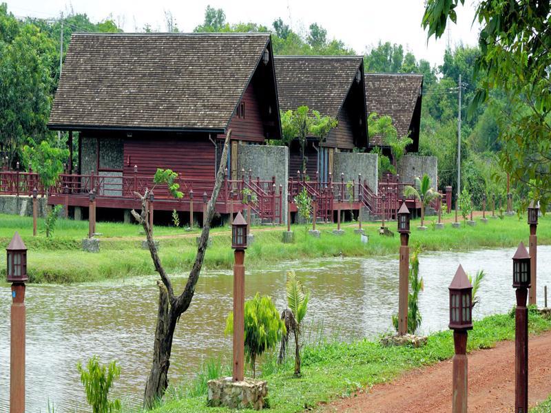 Kma Shwe Pyi Bago Resort Exteriör bild