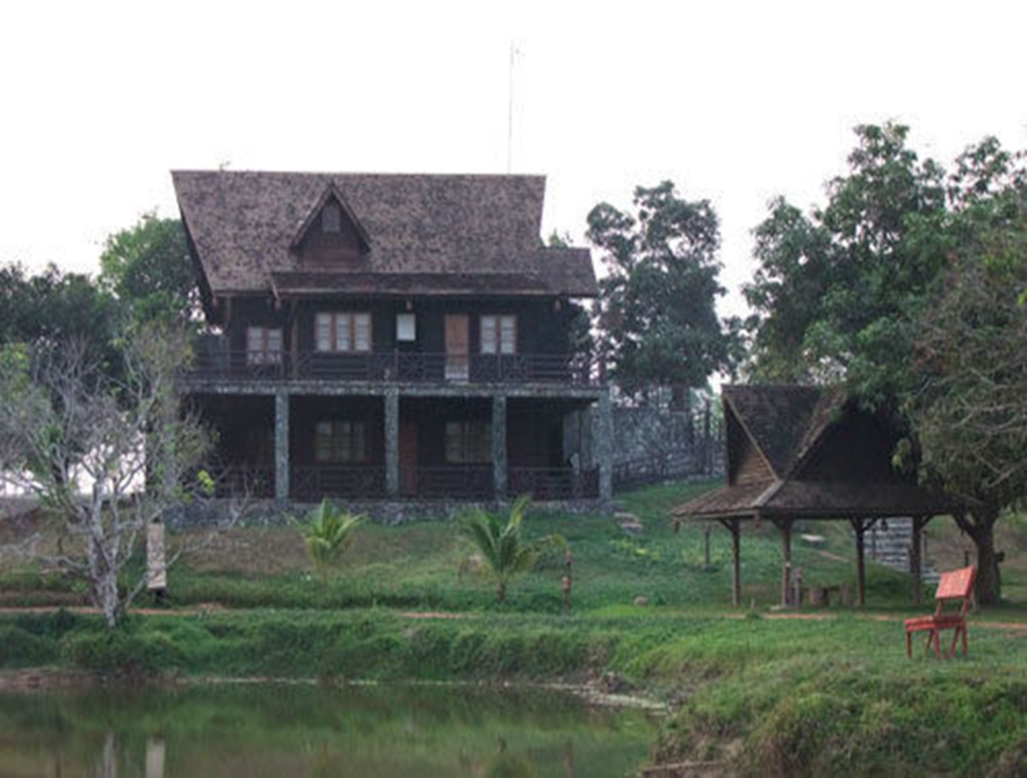 Kma Shwe Pyi Bago Resort Exteriör bild