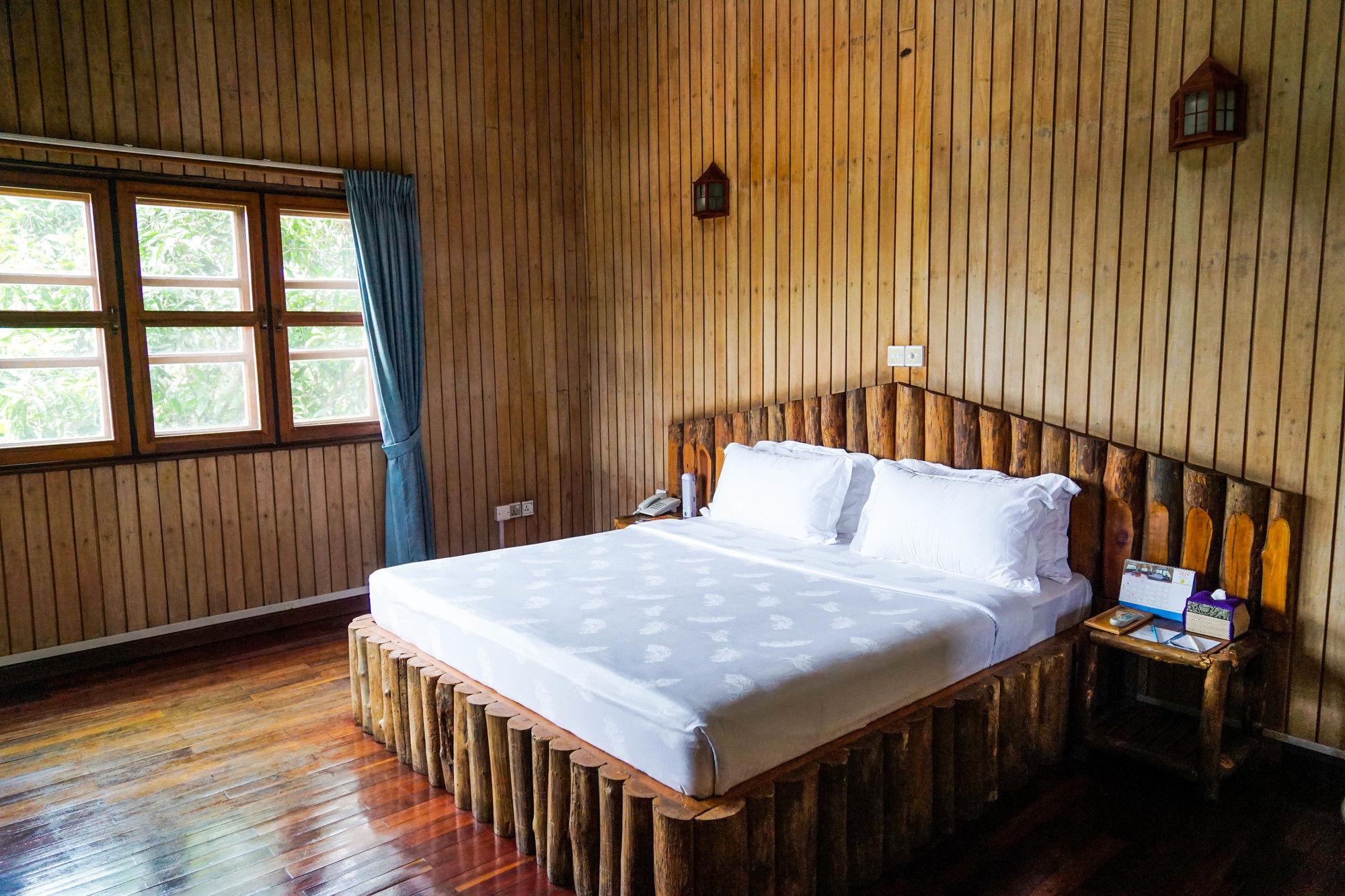 Kma Shwe Pyi Bago Resort Exteriör bild